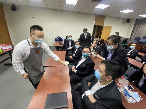 PG电子·仿照器(试玩游戏)官方网站