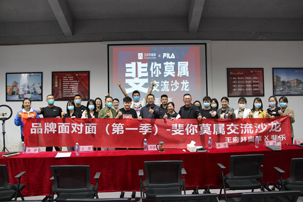PG电子·仿照器(试玩游戏)官方网站