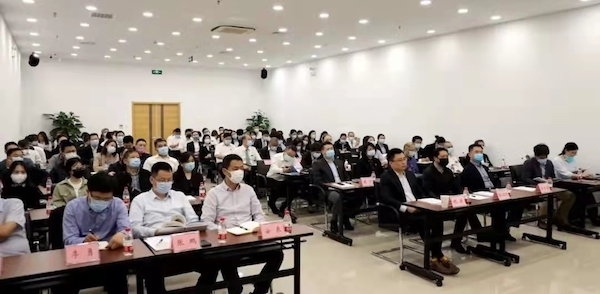 PG电子·仿照器(试玩游戏)官方网站