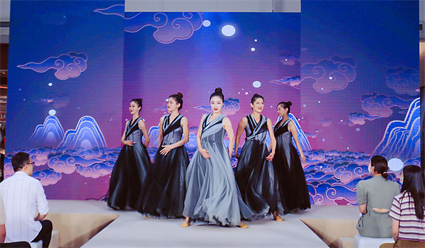PG电子·仿照器(试玩游戏)官方网站