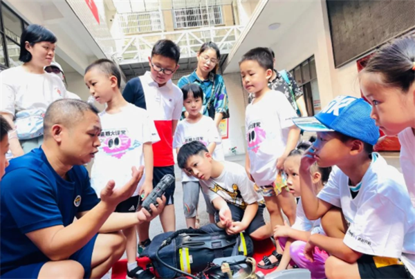 PG电子·仿照器(试玩游戏)官方网站