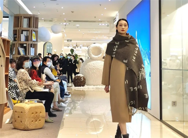 PG电子·仿照器(试玩游戏)官方网站