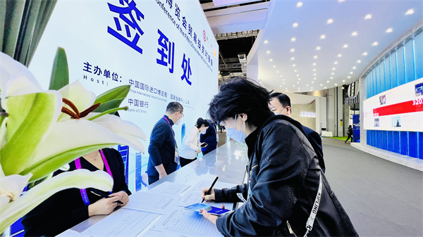 PG电子·仿照器(试玩游戏)官方网站