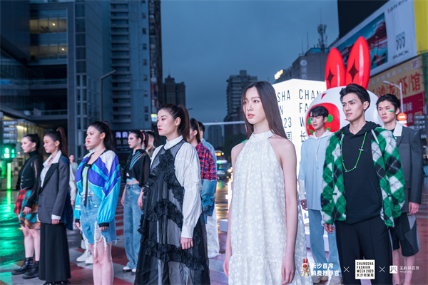 PG电子·仿照器(试玩游戏)官方网站