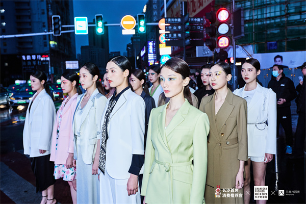 PG电子·仿照器(试玩游戏)官方网站